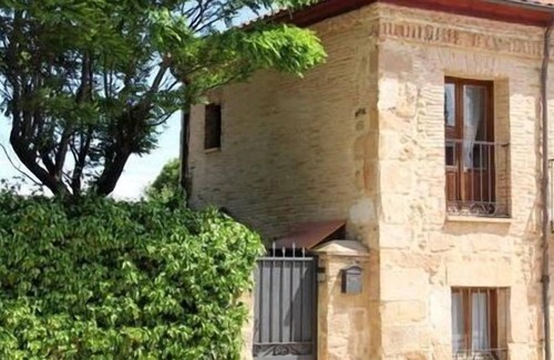Soria Cottage | House of the Soria River for 7/8 people. Rustic House of the River in Soria Capital.