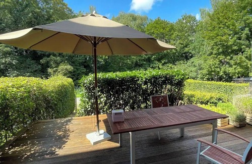 Ensival House | House on the edge of Seroule park