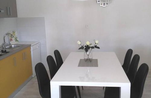 Zrnovnica House | House Palm Tree (98801-K1) - Zrnovnica (Split)