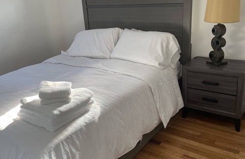 Wheaton-Glenmont House | House. Silver spring