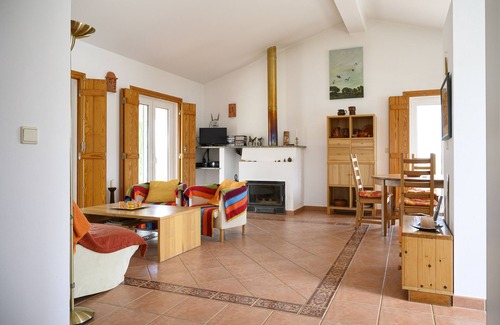 Ourique House | House surrounded by nature