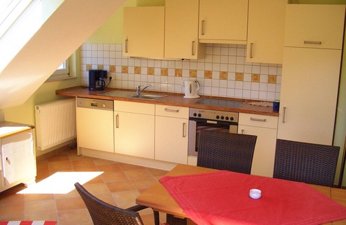 Villmar House | House under the cherry tree, only 80 m from the Lahn