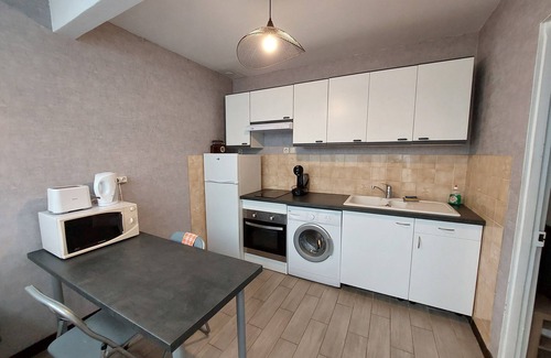 Pin - Vert Galant House | House with 1 bedroom, 1 veranda and a garage near the circuit of 24 hours
