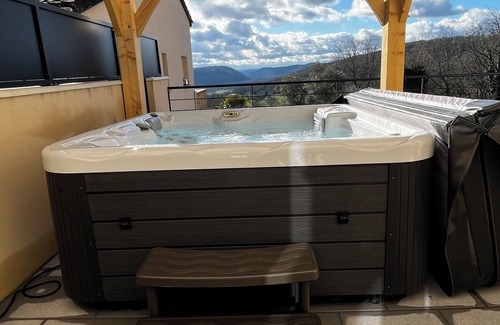 Cazoules House | House with private spa and view of the Dordogne valley