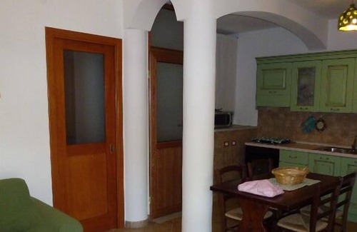 Torre delle Stelle House | House with garden in excellent location 500 meters from the sea only for two adults.