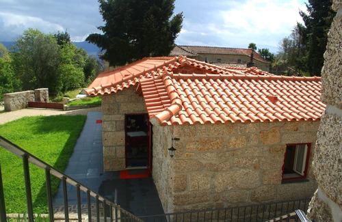 Molares Cottage | "Houses of Eido" - Casa do Eido and the widow, old caretaker houses recovered