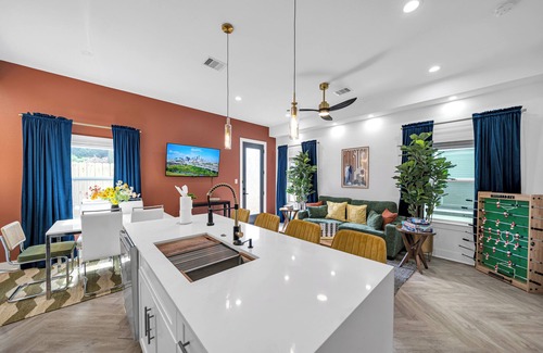 Southeast Houston House | Houston Getaway I Near NRG, Downtown, Airport