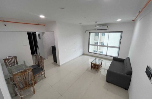 Goregaon East Apartment | Hsquare Service Apartment Goregaon