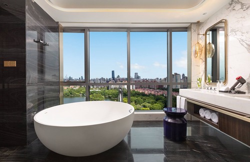 Putuo Hotel | HUALUXE Shanghai Changfeng Park by IHG