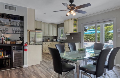 Vista Norte House | Huge Backyard: PoolTable+Firepit+Saltwater Pool and Spa