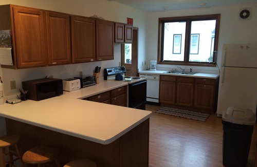 Laona Cabin | Hunting Lodge Next To Snowmobile Trails