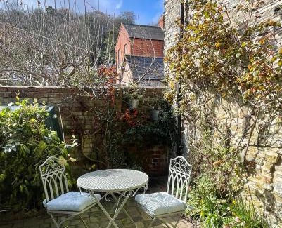 Montgomery House | Hurdley House-Georgian Town House