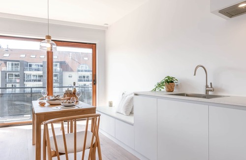 Heist Apartment | Huswell - Comfortable apartment near the sea