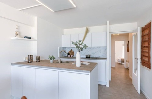 Blankenberge Apartment | Huswell - Frontal seaview apartment in Blankenberge