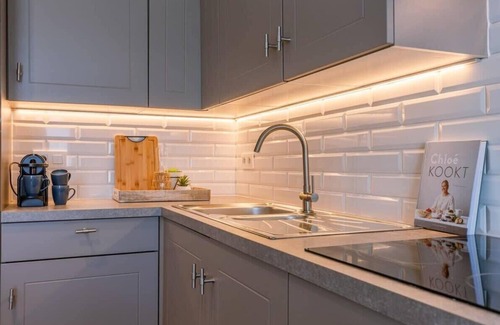 Heist Apartment | Huswell - Stunning Seafront Apartment in Prime Location