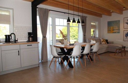 Eilsum House | Huus Fernleaf - Huus Fernleaf - Cozy vacation home on the Siel near Greetsiel