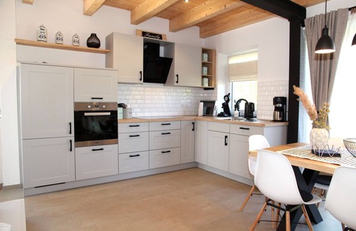 Eilsum House | Huus Fernleaf - Huus Fernleaf - Cozy vacation home on the Siel near Greetsiel