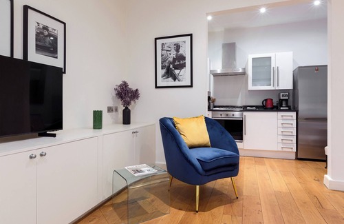 Knightsbridge and Belgravia Apartment | Hyde Park Knightsbridge Private Entrance