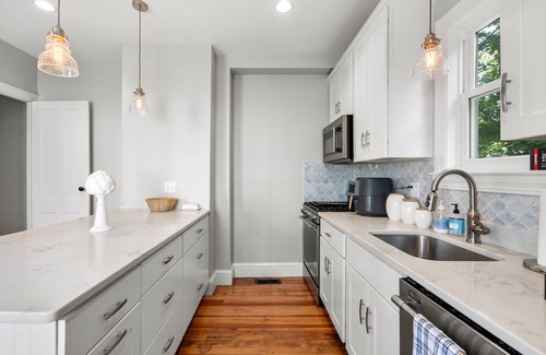 Newburyport House | Hygge House Retreat, Spacious downtown Newburyport Living