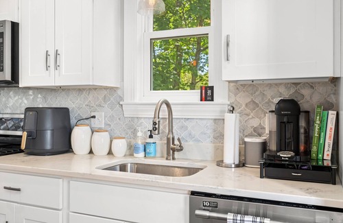 Newburyport House | Hygge House Retreat, Spacious downtown Newburyport Living