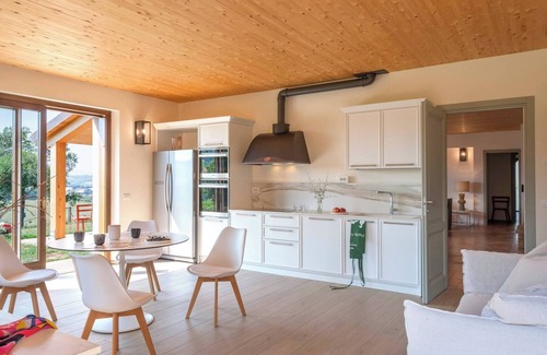 Terre Roveresche Villa | I Gelsi 12&2 by Marche Holiday Villas