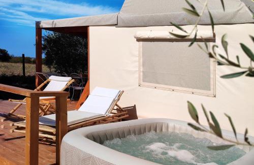 Saturnia House | I Sicomori - Seme di Carota - Glamping e appartamenti con piscina a Saturnia