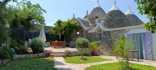 Laureto Villa | I Trulli di Zizì