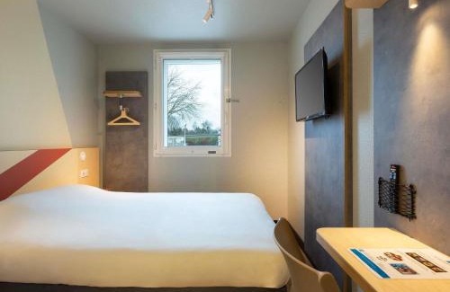 Antony Hotel | ibis budget Antony Massy rénové 2024