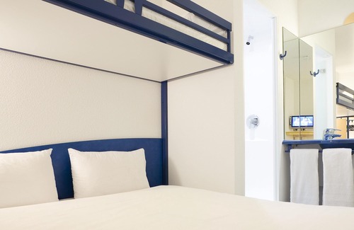 Libourne Hotel | Ibis Budget Libourne