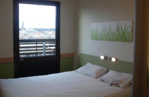 Quartier Administrations Hotel | ibis budget Nimes Centre Gare