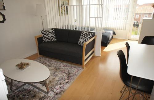 Esbjerg Apartment | (id038) Gormsgade 96 3 sal dør 13
