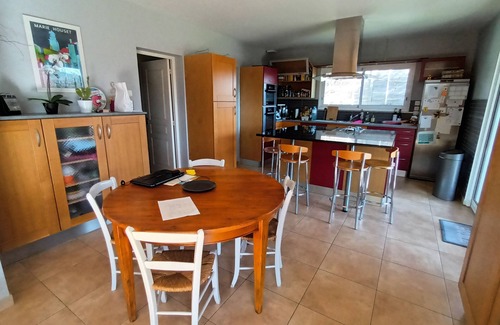 Oudon House | Ideal family home in the Loire Valley + 300m swimming beach