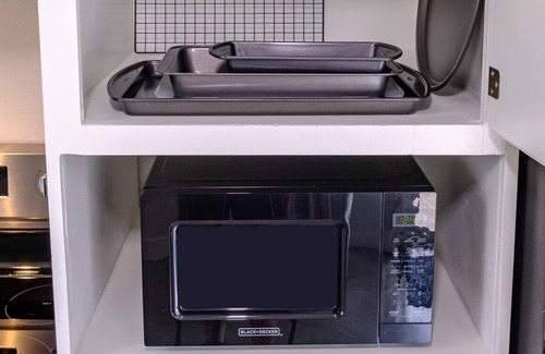 Morningside Apartment | Ideal for longer stays - quiet neighborhood - clean, safe and comfortable.