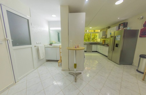 El Mansouria House | Ideal house, residence full security for kids. Private beach and swimming pool.