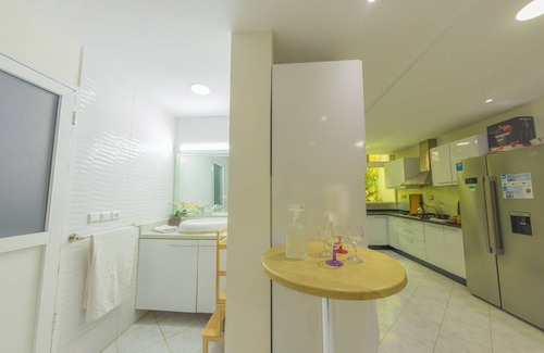 El Mansouria House | Ideal house, residence full security for kids. Private beach and swimming pool.