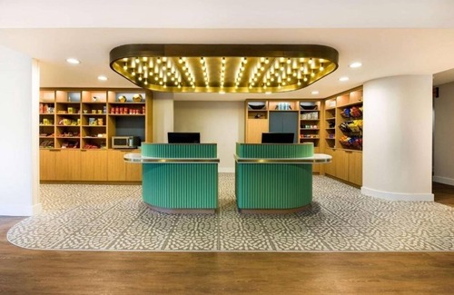 Eastwick Hotel | Ideal Mix of Comfort and Value! Near African American Museum, Pet-Friendly