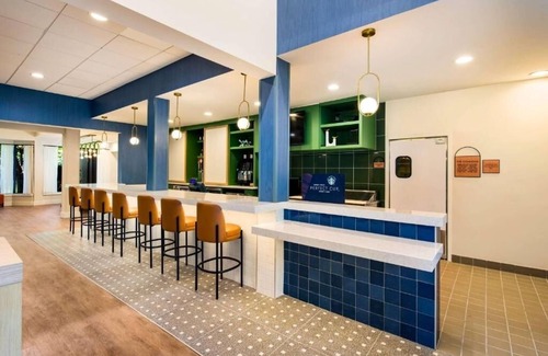 Eastwick Hotel | Ideal Mix of Comfort and Value! Near African American Museum, Pet-Friendly