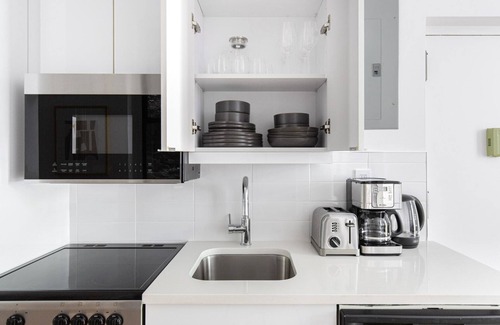 Nolita Apartment | Ideal Nolita 1BR w/W/D, near SoHo and 6 train, by Blueground