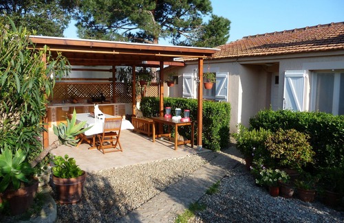 Verghia House | Ideally located creek 50m away, famous Argent beach 500m away, close to the forest.