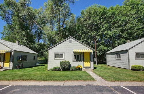 Twisp Cabin | Idle A While Cabins