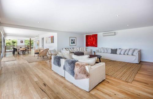 Yallingup House | Idlehour - Panoramic Retreat by Yallingup Beach