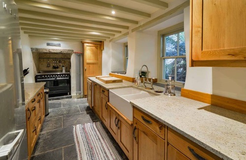 Treator Cottage | Idyllic and magical mill house in St Ervan, Cornwall with a magical garden