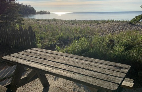 Bois Blanc Island House | Idyllic cottage on Bois Blanc Island's Snow Beach