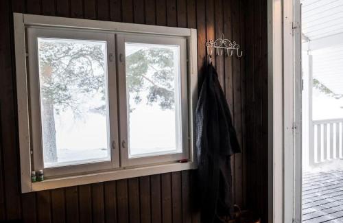 Lappajaervi Ski Chalet | Idyllic Cottage by Lake Lappajärvi, Private House