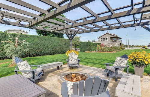 Tacoma Apartment | Idyllic Enumclaw Studio w/Mount Rainier Views