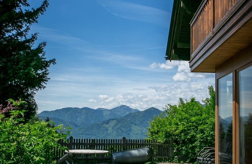 Niederndorferberg House | Idyllic house with wonderful panorama of the Alps