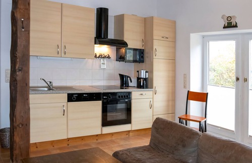 Hoesseringen Apartment | Idyllisches Fachwerkhaus in der Lüneburger Heide mit Badewanne und Kamin