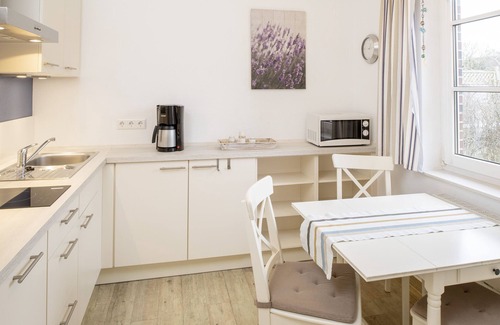 Langeoog House | Idyllisches Ferienhaus für bis zu 2 Personen an den Düne Unterhalb des Wassertur