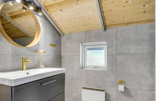 Skibby House | If you want to enjoy your vacation to the fullest and love the outdoor life, this cottage is ideal f