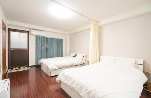 Kamiikebukuro Apartment | Ikebukuro East Exit Queen Bed Room, 2F